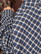 Lade das Bild in den Galerie-Viewer, Flanellbluse Cozy Check