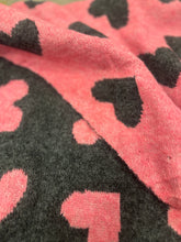 Lade das Bild in den Galerie-Viewer, Dreiecksschal rosa