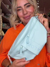 Lade das Bild in den Galerie-Viewer, Crossbody Palopa blue hazel