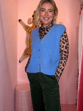 Lade das Bild in den Galerie-Viewer, Mohair-Strickweste Mila