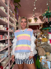 Lade das Bild in den Galerie-Viewer, Pullunder „Pastel Stripes“