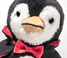 Lade das Bild in den Galerie-Viewer, Steiff Nibble Vampir-Pinguin