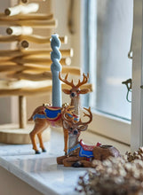 Lade das Bild in den Galerie-Viewer, Glory Rentier-Kerzenhalter – Bloomingville