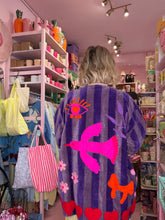 Lade das Bild in den Galerie-Viewer, Jacke samt lila