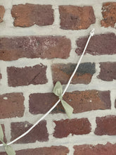 Lade das Bild in den Galerie-Viewer, Stoffdrachen