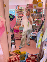 Lade das Bild in den Galerie-Viewer, Musselinhose grün weiß Stripes
