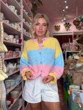 Lade das Bild in den Galerie-Viewer, Strickjacke Colorblock
