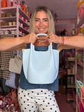 Lade das Bild in den Galerie-Viewer, Tasche Blue Belle
