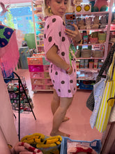 Lade das Bild in den Galerie-Viewer, Shorts rosa Dots
