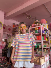 Lade das Bild in den Galerie-Viewer, T-Shirt Happy Stripes
