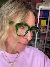 Lade das Bild in den Galerie-Viewer, Lesebrille Green
