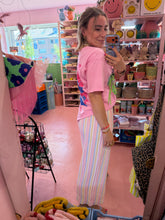 Lade das Bild in den Galerie-Viewer, T-Shirt Amour rosa
