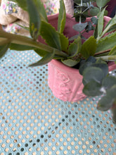 Lade das Bild in den Galerie-Viewer, RICE Keramikvase Pink
