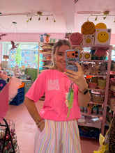 Lade das Bild in den Galerie-Viewer, T-Shirt Amour pink
