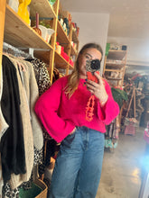 Lade das Bild in den Galerie-Viewer, Pullover Hot Pink
